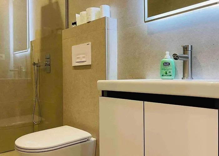 62°bs Charming @bllok * Tiran