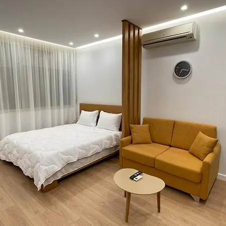 Appartement 62°bs Charming @bllok Tirana
